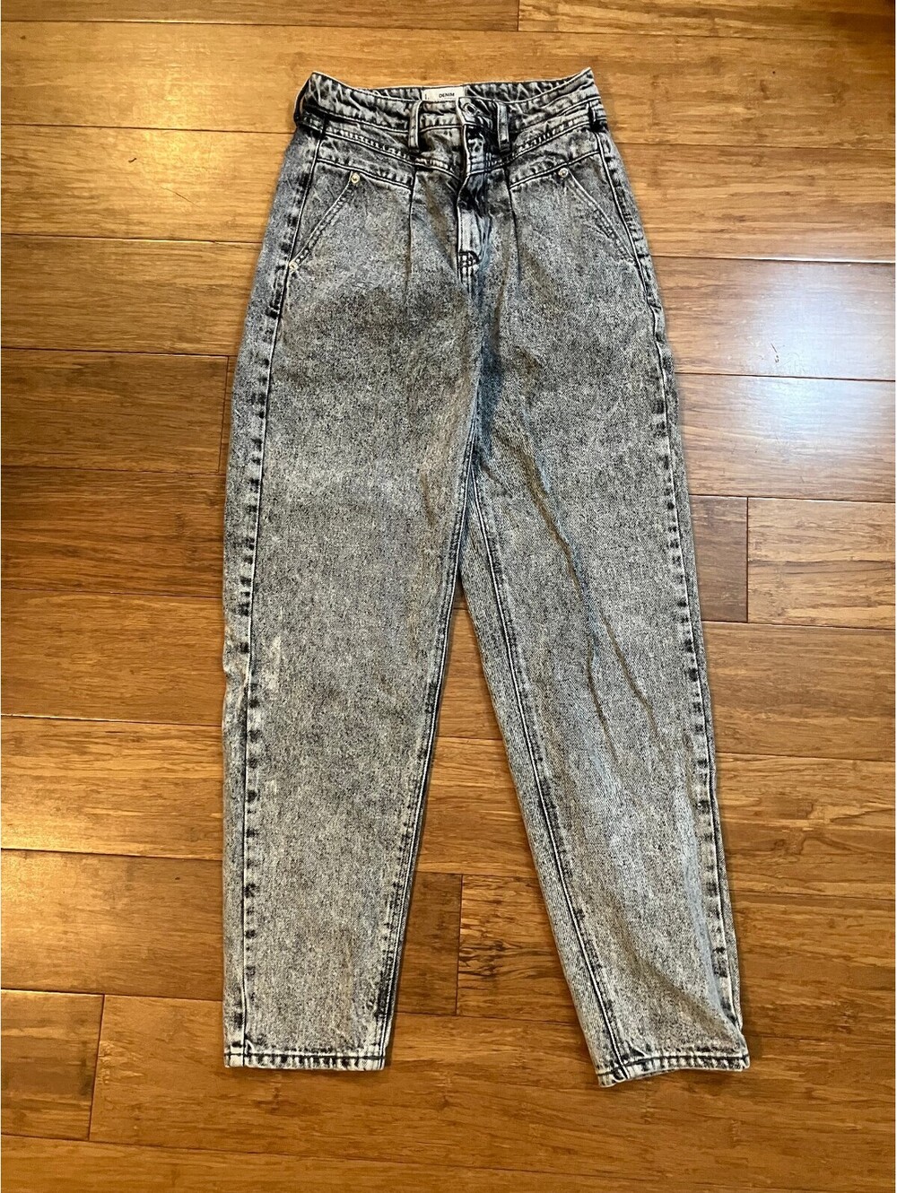 Tally Weijl EUR 34 Grey Acid Wash High Rise Jeans Pleated Tapered Mom Fit